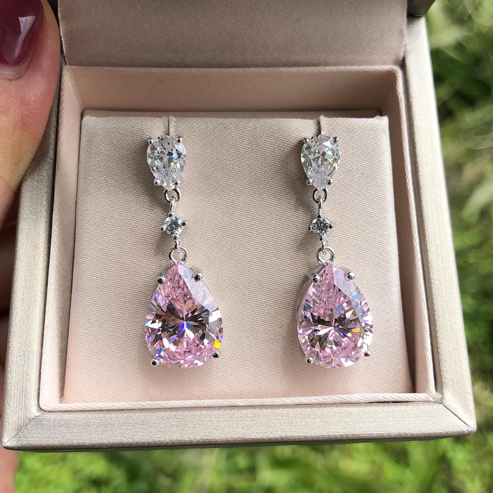 أقراط مرصعة بالماس الورديEarringsمجوهرات ميون