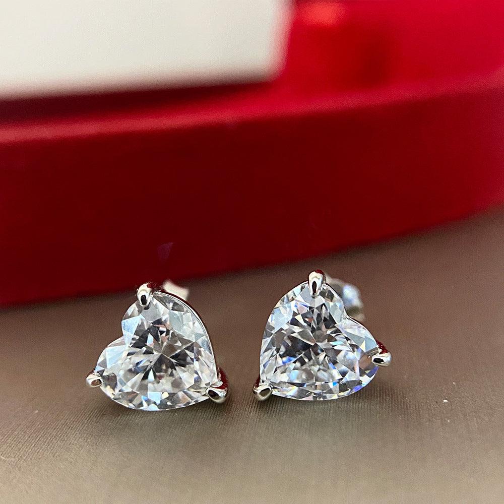 أقراط ماسة القلبEarringsمجوهرات ميون