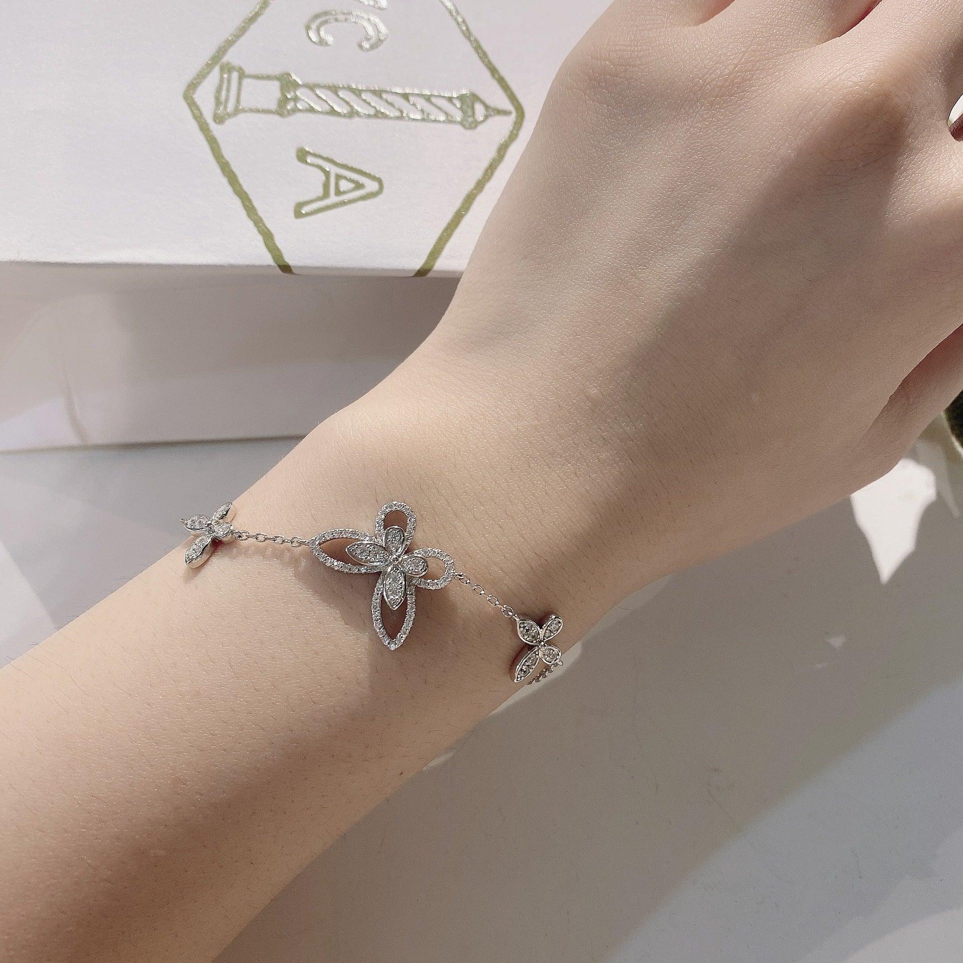 سوار الماسة الفراشةBraceletsمجوهرات ميون