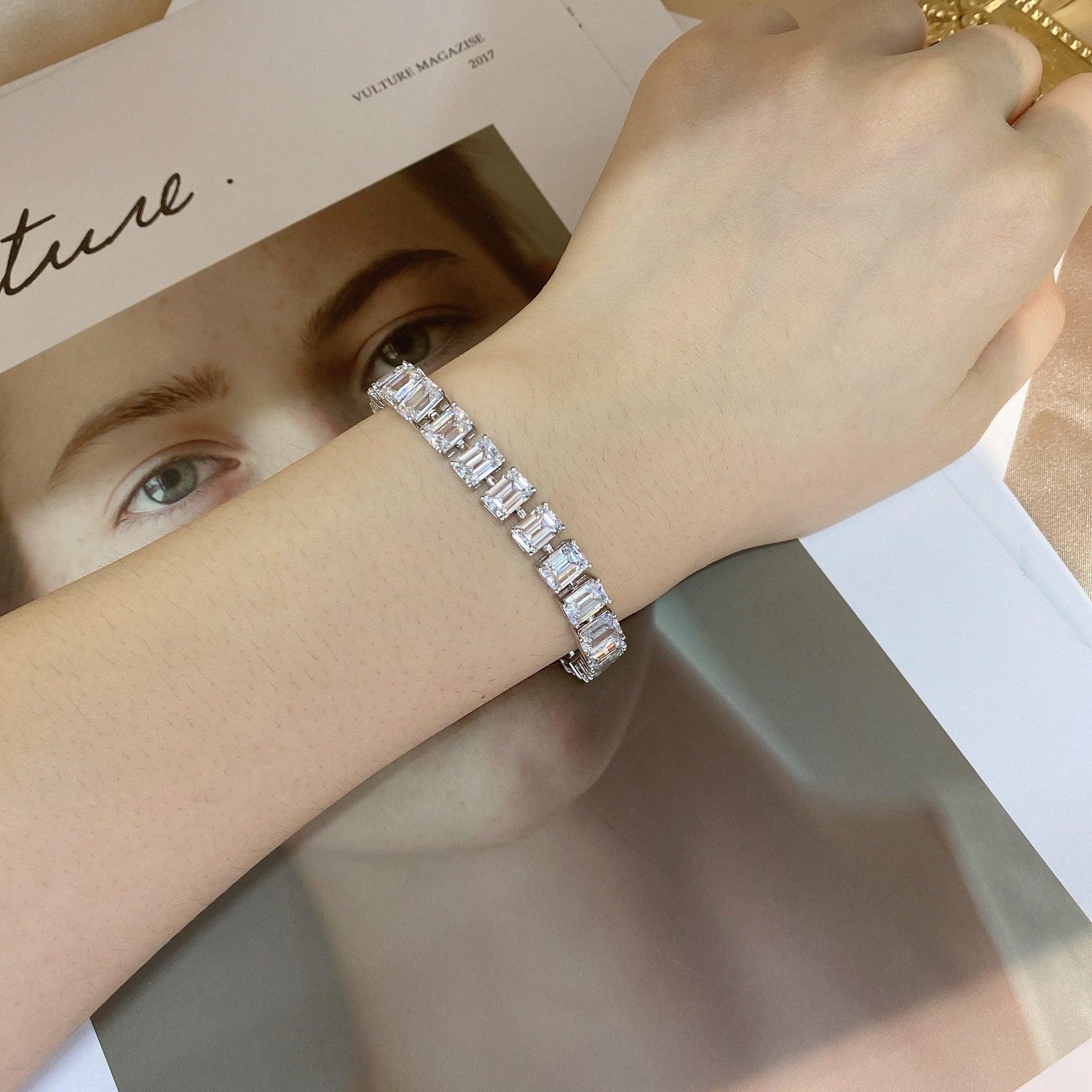 سوار الماسات مربعةBraceletsمجوهرات ميون