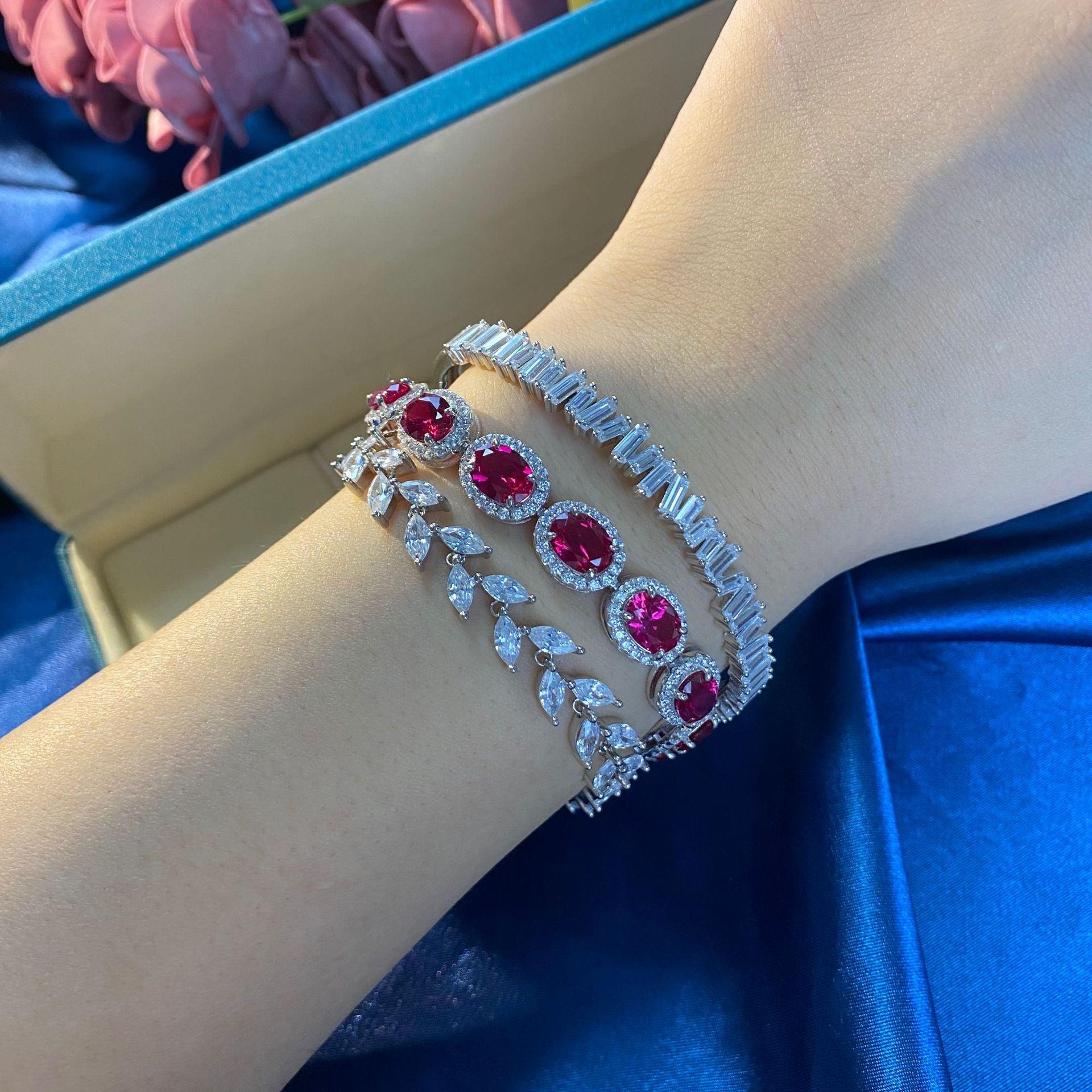 سوار الياقوت الأحمرBraceletsمجوهرات ميون