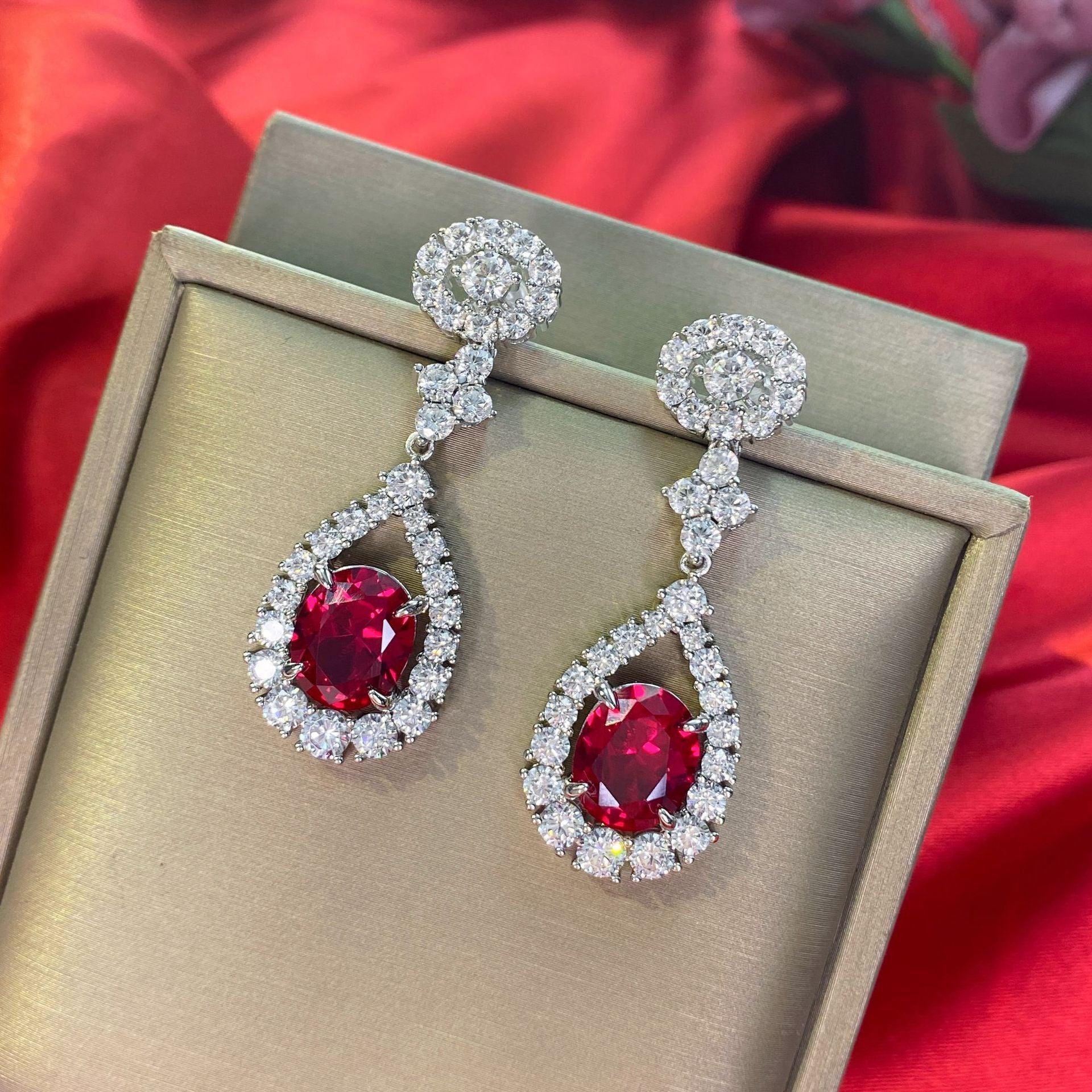 أقراط الياقوت الأحمر بشكل قطرة الماءEarringsمجوهرات ميون