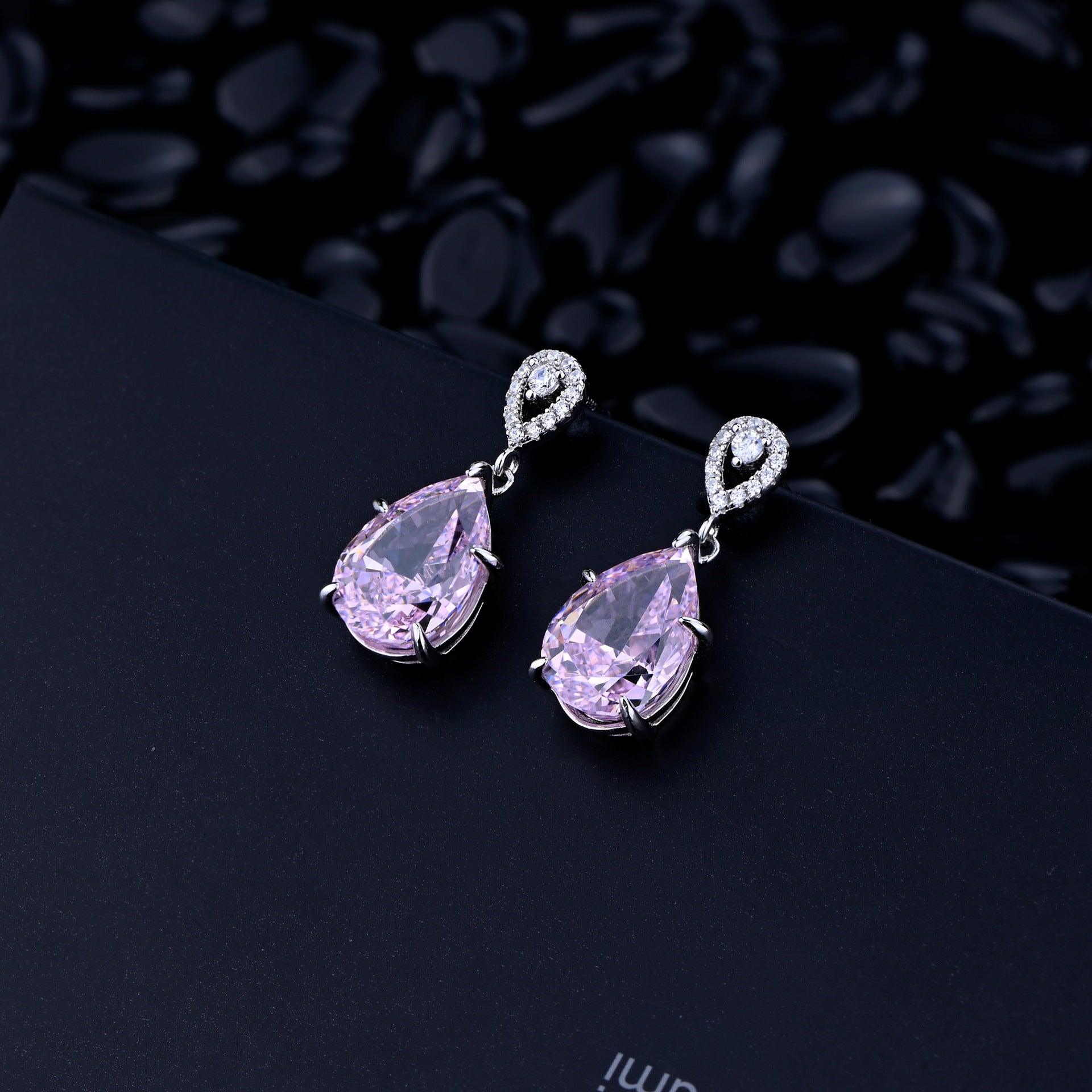 أقراط ماسية بشكل قطرة الماءEarringsمجوهرات ميون