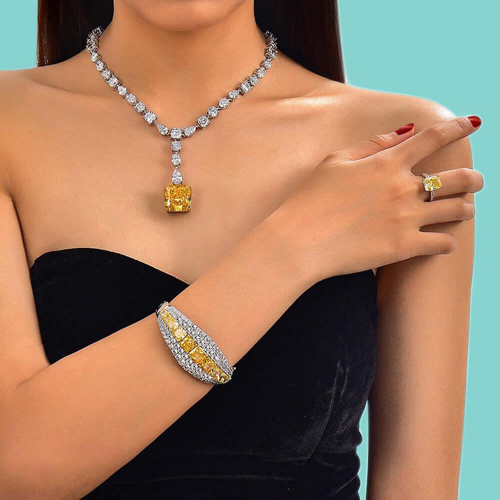 أسوارة من فضة مطلية بالماس ذهبي أبيض هندسي فاخرBraceletsمجوهرات ميون