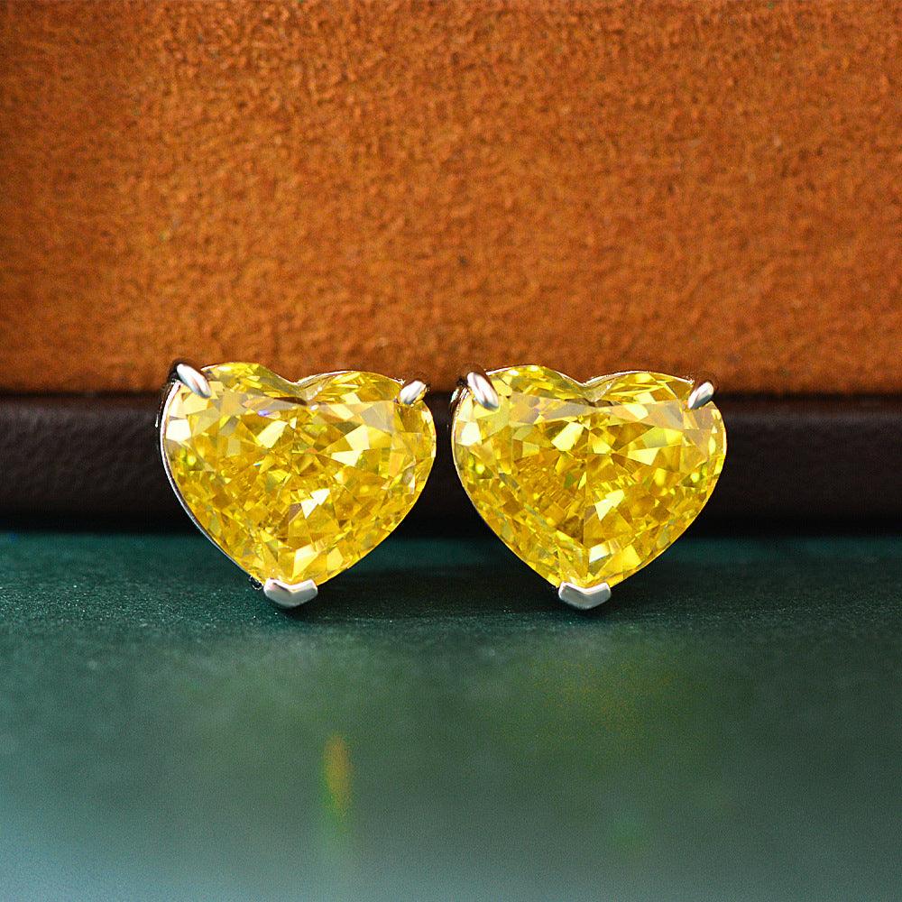أقراط ألماس على شكل قلبEarringsمجوهرات ميون