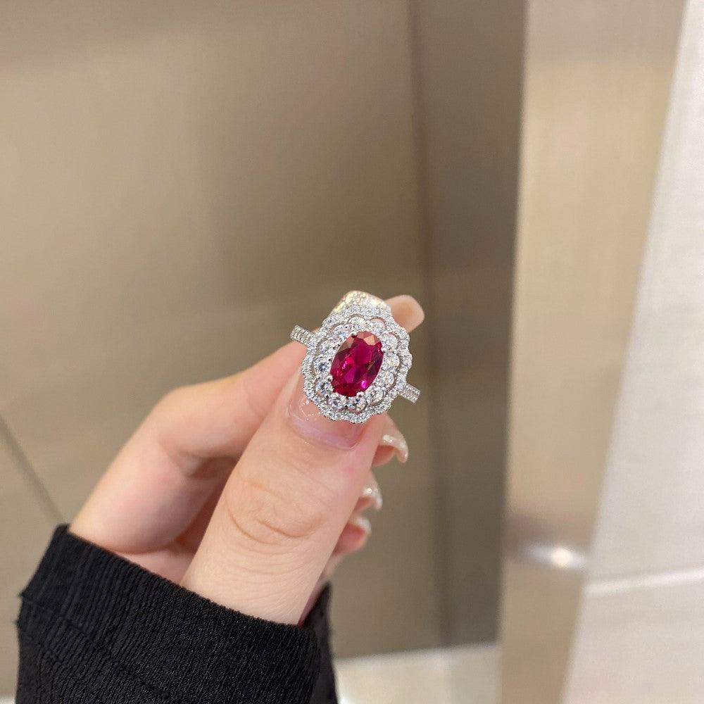خاتم ياقوت بيضاوي من الفضة الإسترلينيRingsمجوهرات ميون