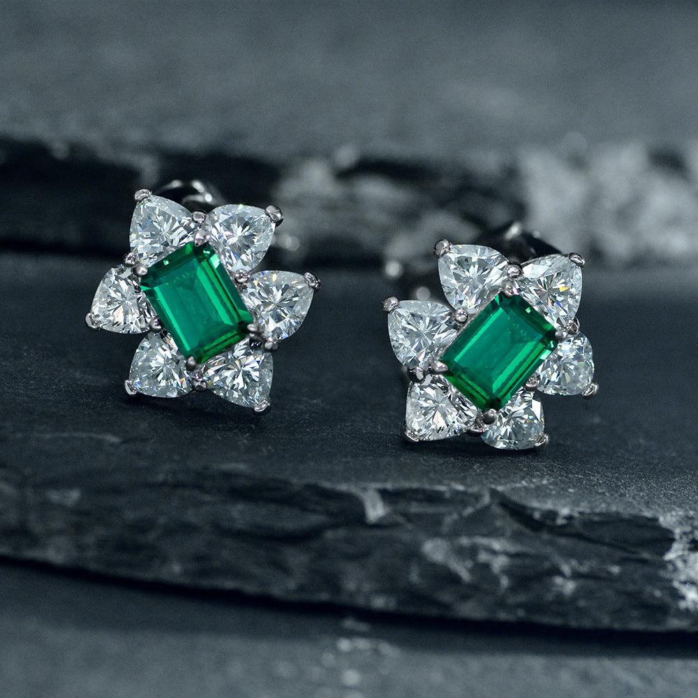 أقراط الزمرد بتصميم زهرةEarringsمجوهرات ميون