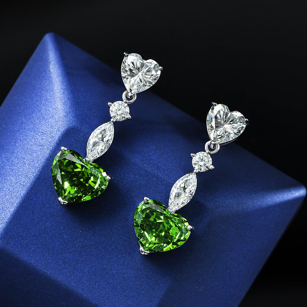 أقراط الزمرد على شكل قلبEarringsمجوهرات ميون