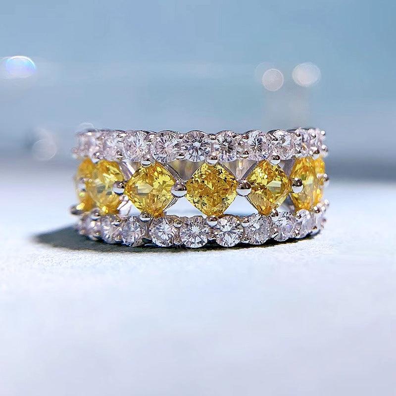 خاتم نسائي على الطراز الأوروبي من الفضة عالية الكربون 4 * 4 صف مربعRingsمجوهرات ميون