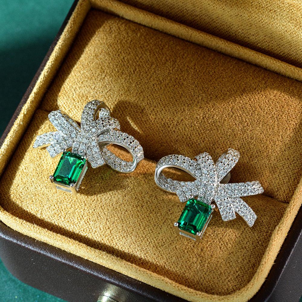 أقراط ربطة الزمردEarringsمجوهرات ميون