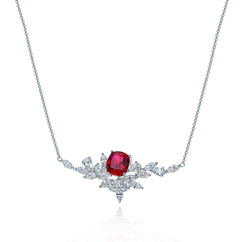 قلادة حمامة الياقوت من الفضة الراقية والماس المويسانتيNecklacesمجوهرات ميون
