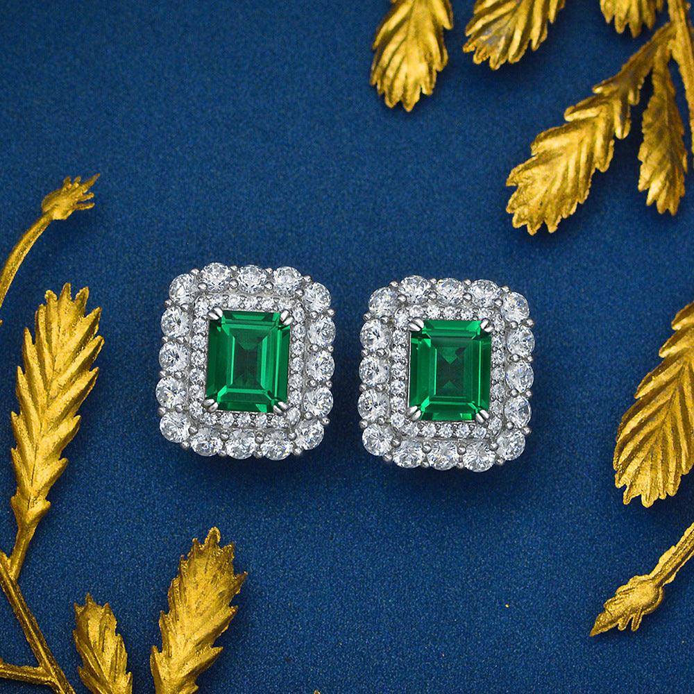 أقراط الزمرد مستطيلة الزمرد محاطة بألماساتEarringsمجوهرات ميون