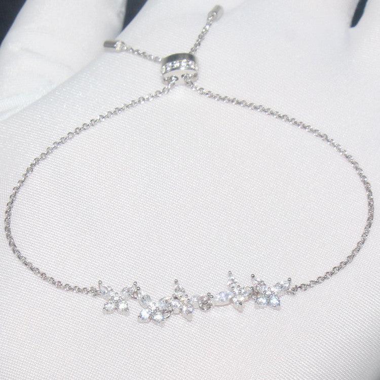 سوار فراشة  نسائي مرصع بالكريستال الماسيBraceletsمجوهرات ميون