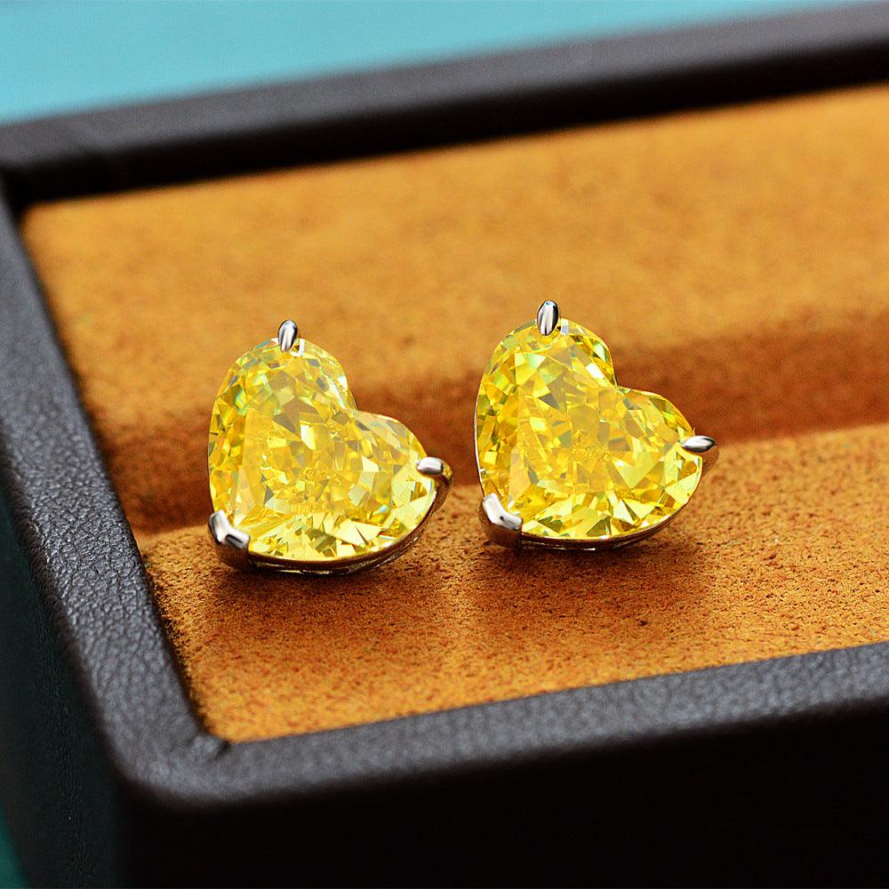 أقراط ألماس على شكل قلبEarringsمجوهرات ميون