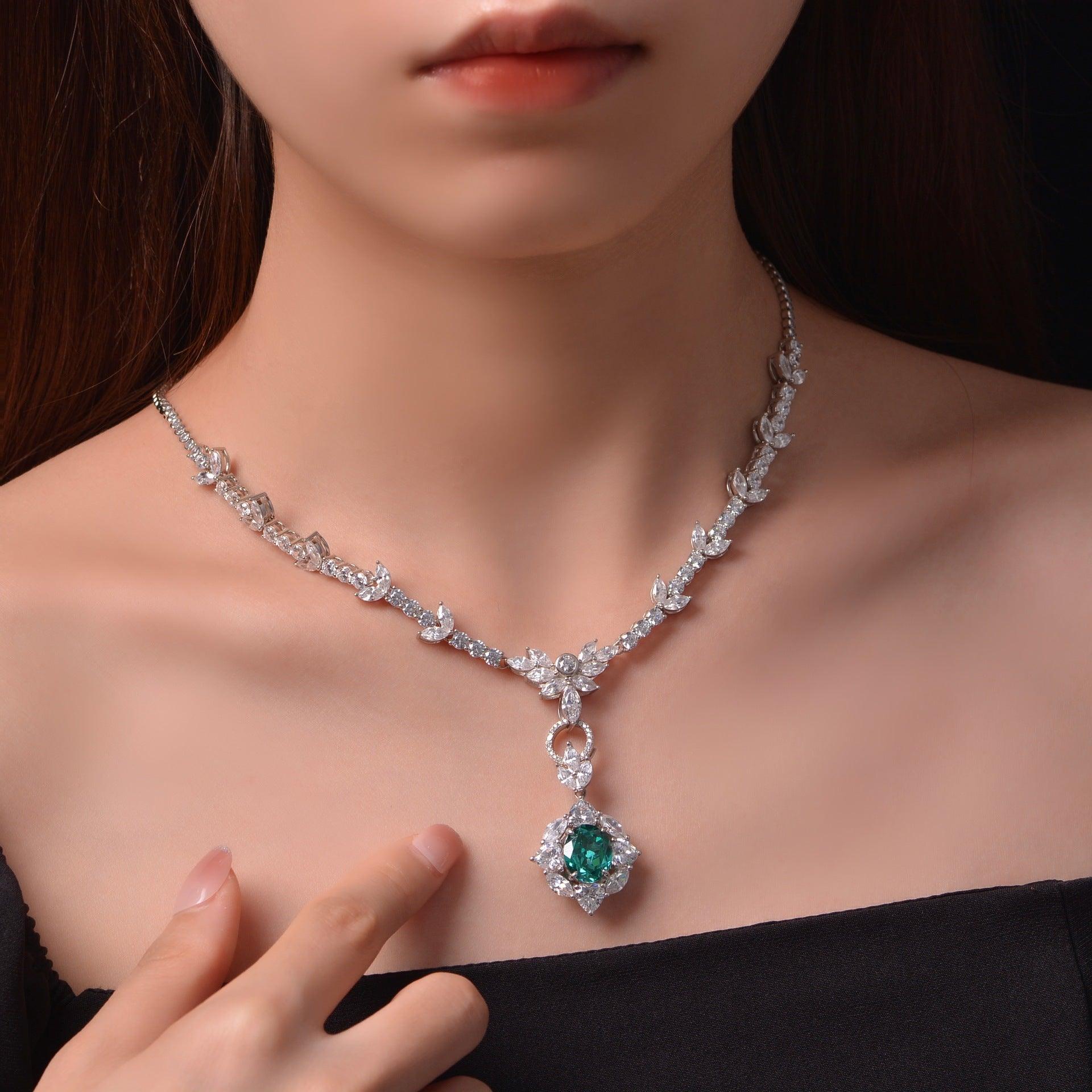 عقد بارايبا الأخضرNecklacesمجوهرات ميون