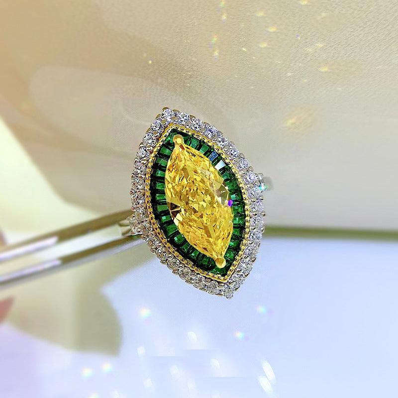 خاتم على شكل عين الحصان الأصفر الماسيRingsمجوهرات ميون