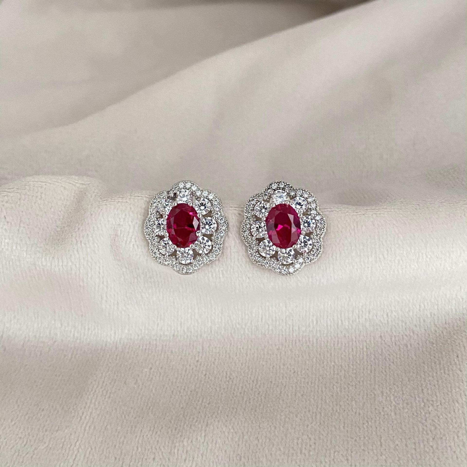 أقراط الياقوت الأحمرEarringsمجوهرات ميون