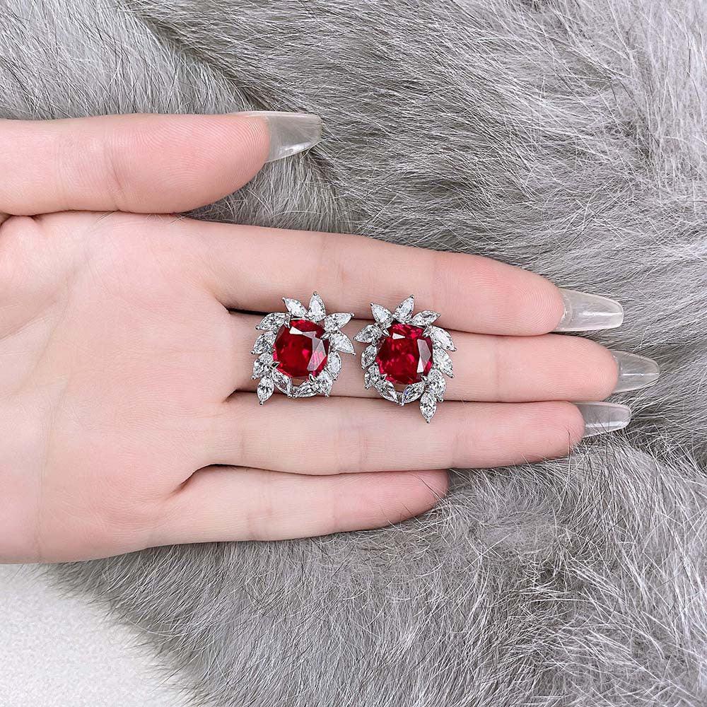 أقراط ماسية على شكل حمامة دم حمراءEarringsمجوهرات ميون