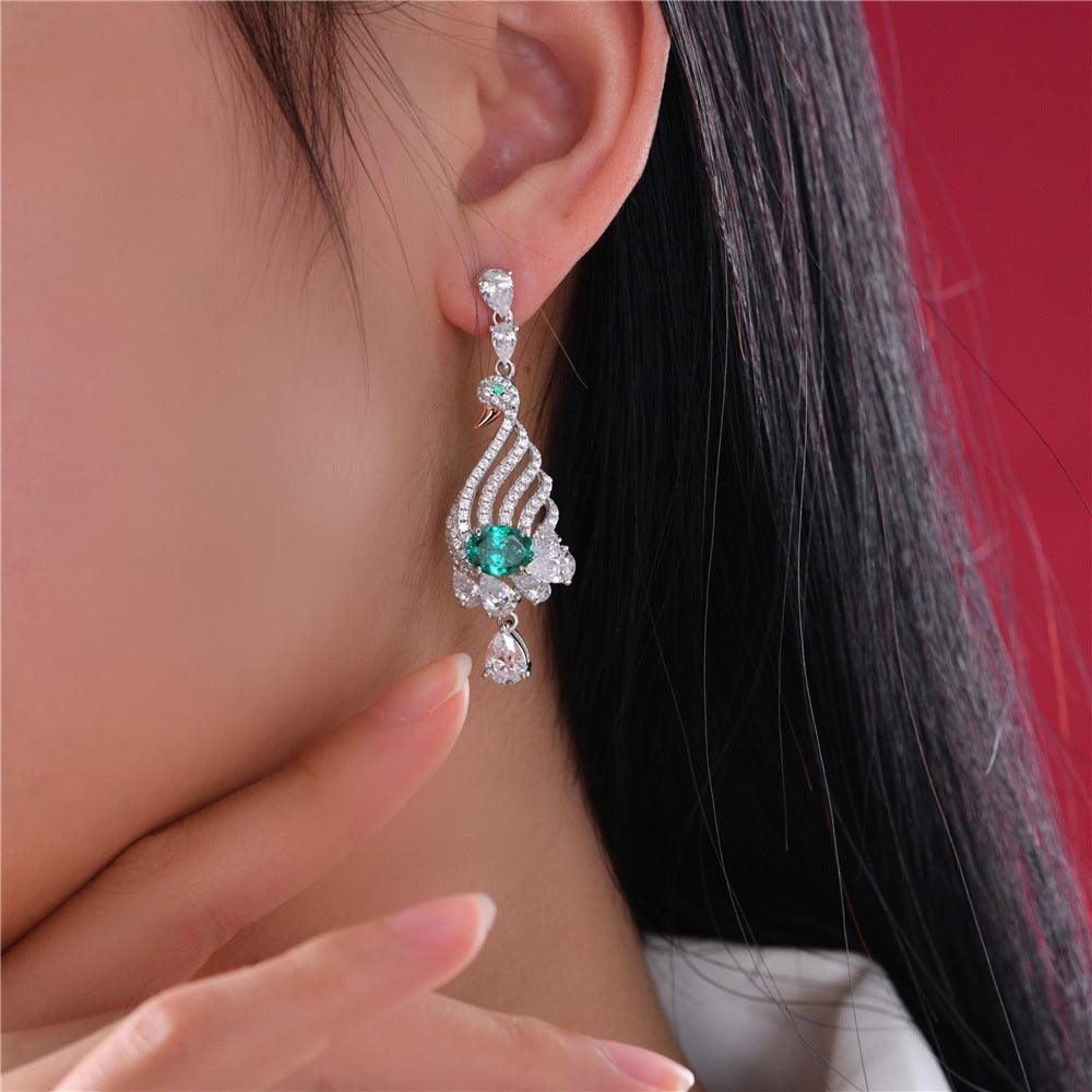 قرط البجعة الماسيةEarringsمجوهرات ميون