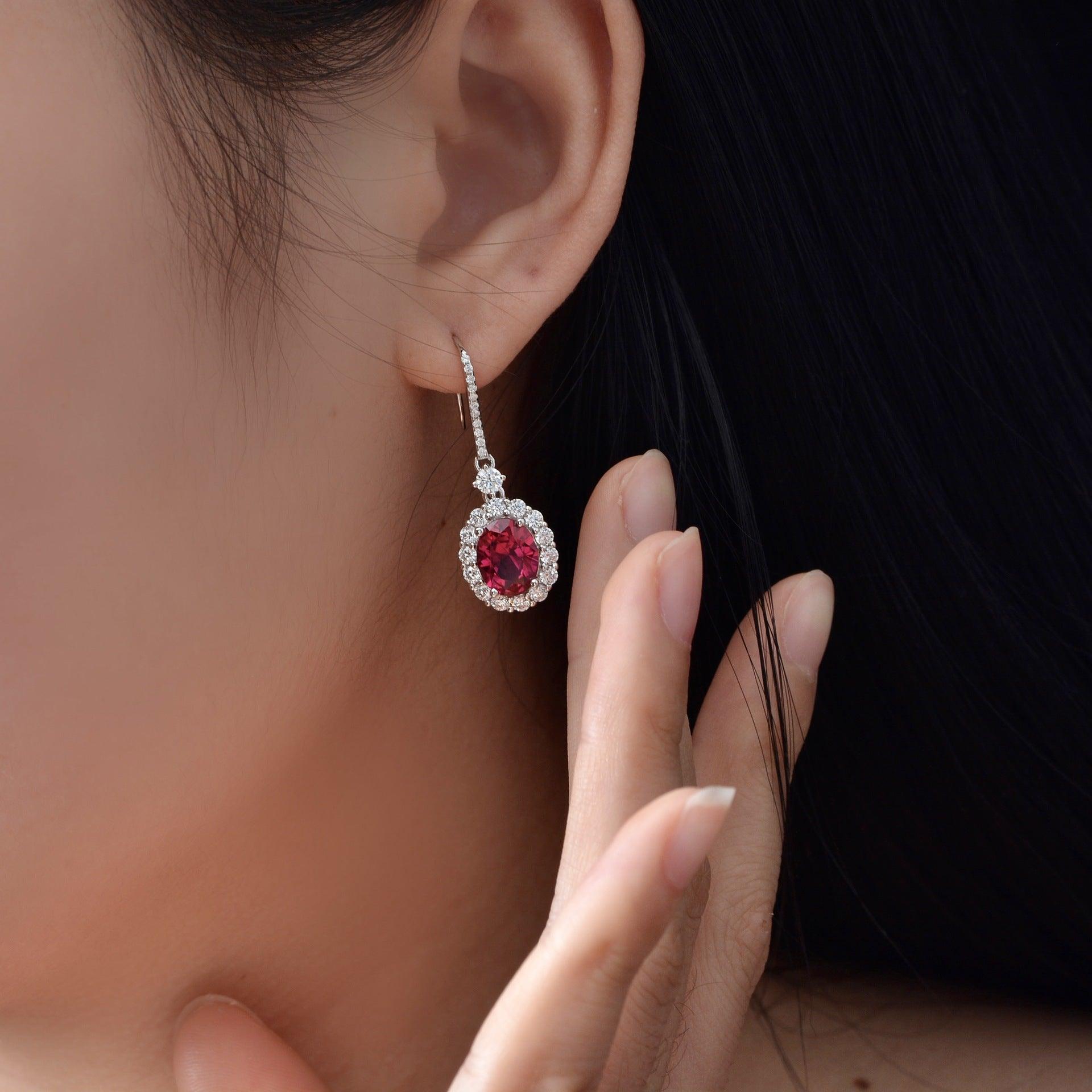 أقراط الياقوت بشكل بيضويEarringsمجوهرات ميون