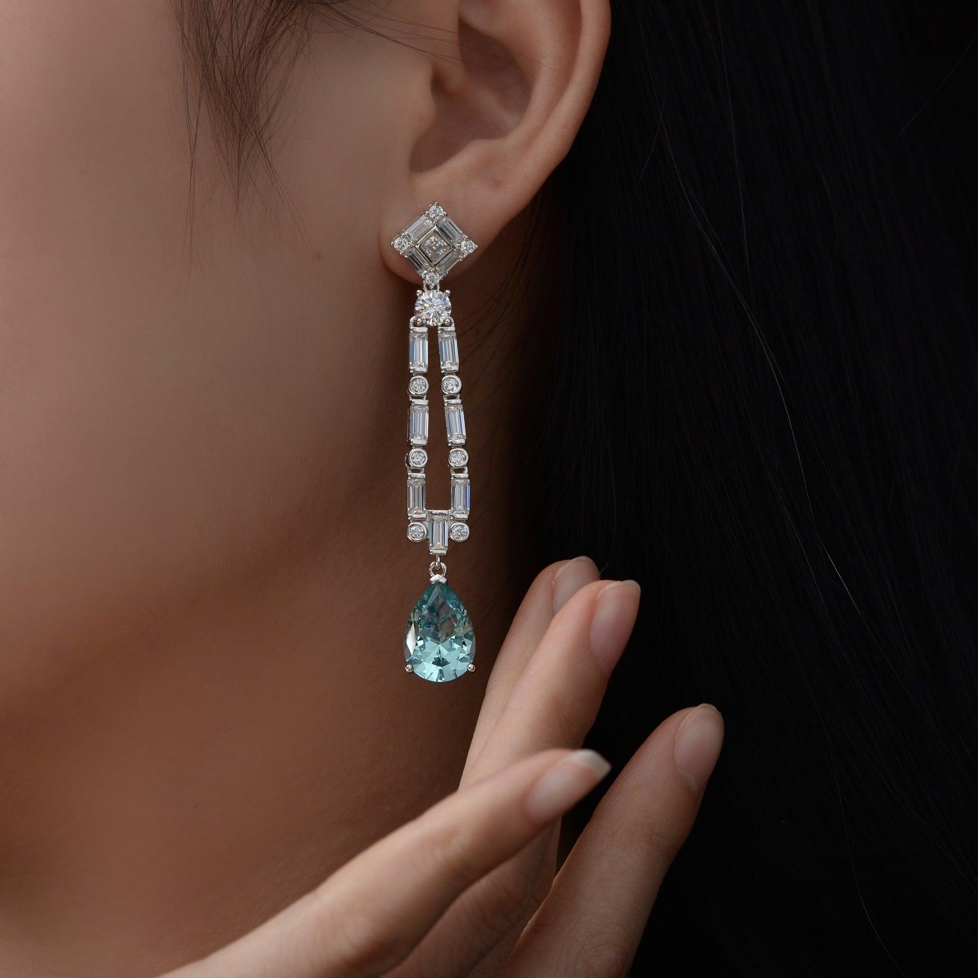 قرط الماسي طويل مرصع بحجر كريمEarringsمجوهرات ميون