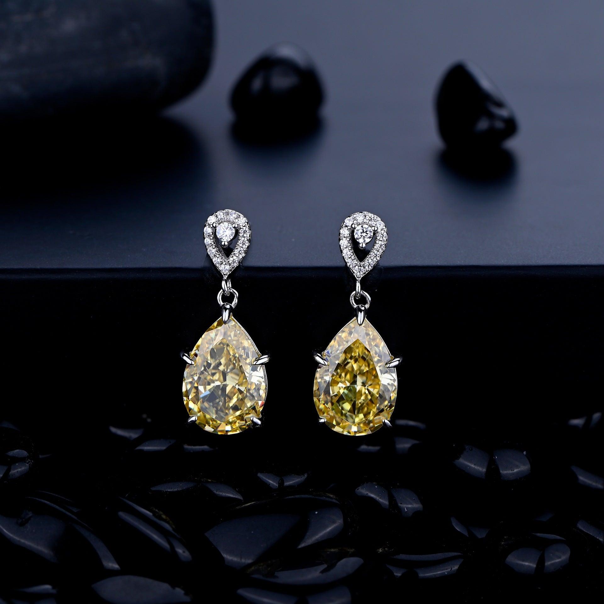 أقراط ماسية بشكل قطرة الماءEarringsمجوهرات ميون