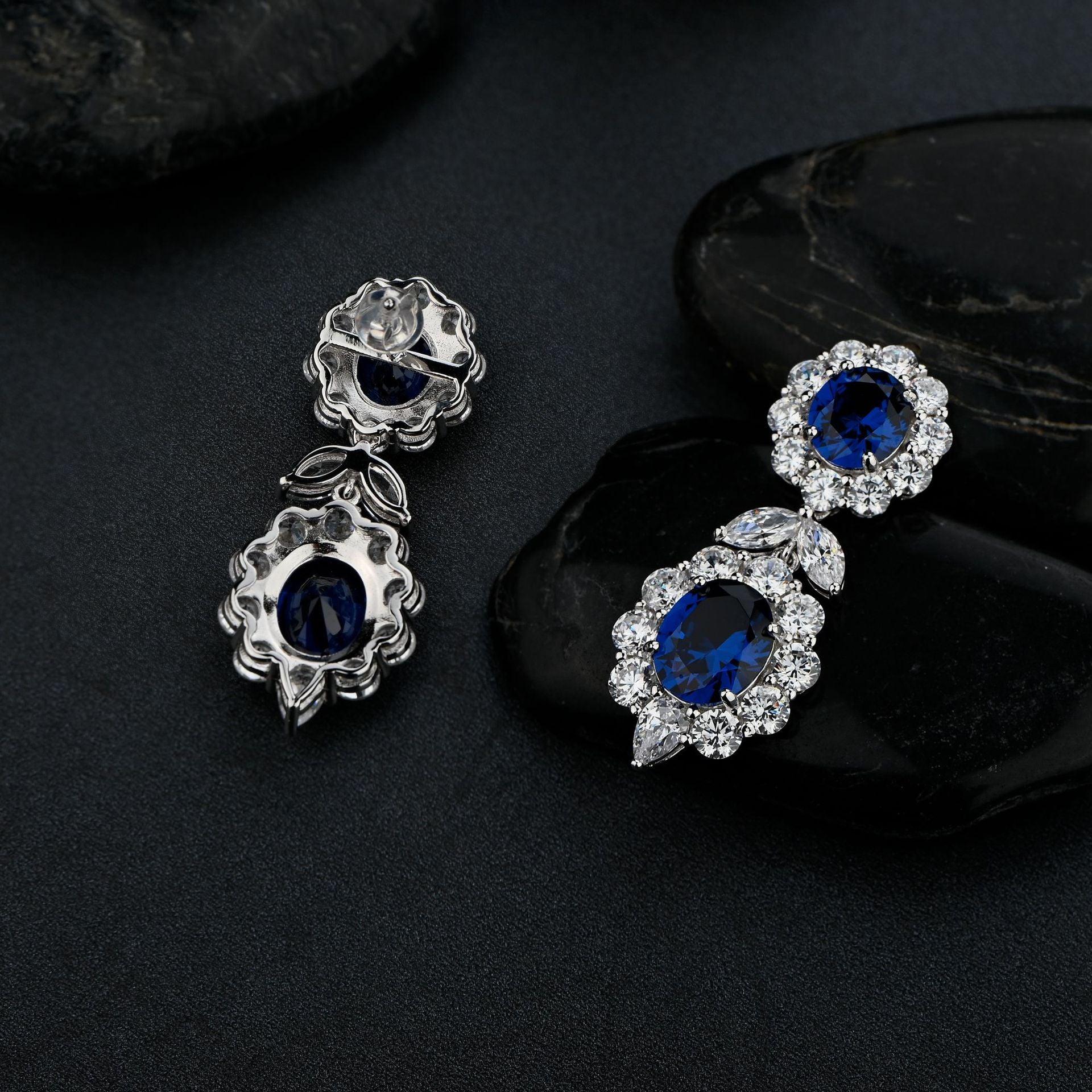 قرط ياقوتي أزرق ريتروEarringsمجوهرات ميون