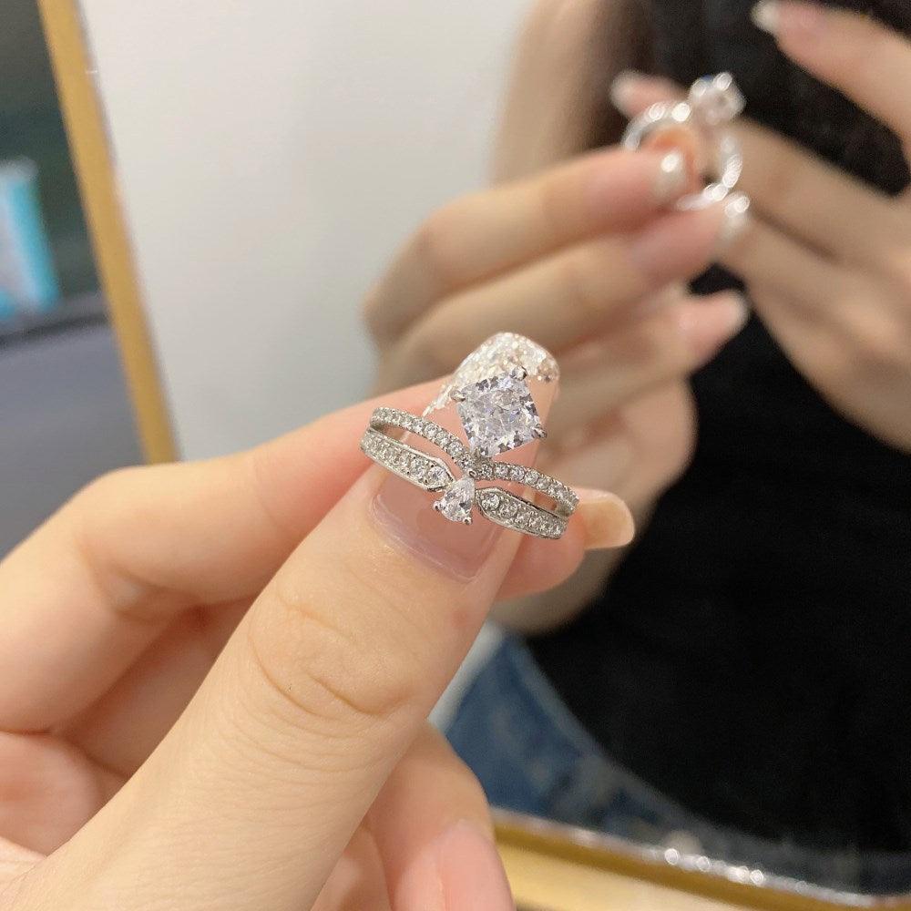 خاتم فضة نسائي مزدوج 1.5 قيراط مربعRingsمجوهرات ميون