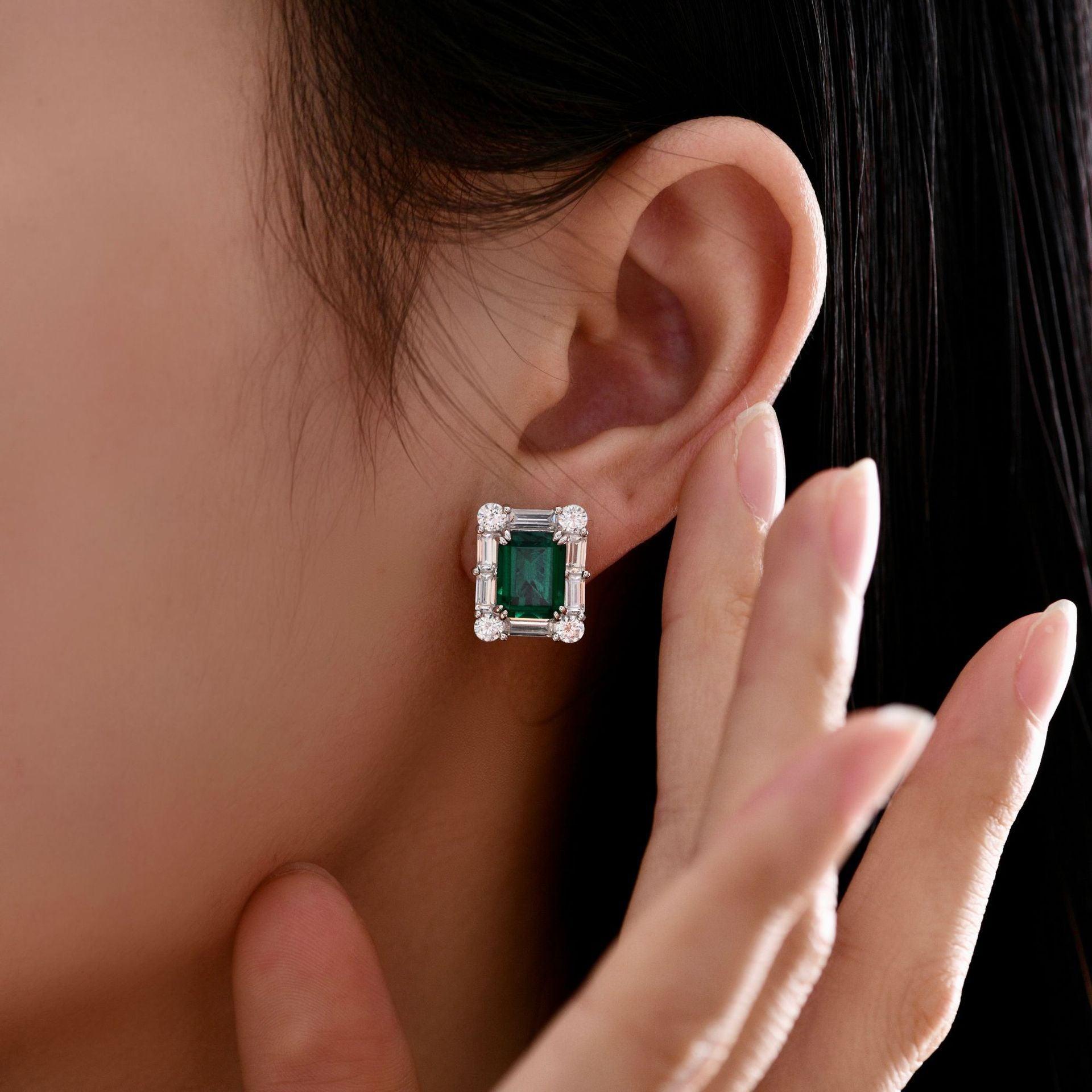 أقراط الزمردEarringsمجوهرات ميون