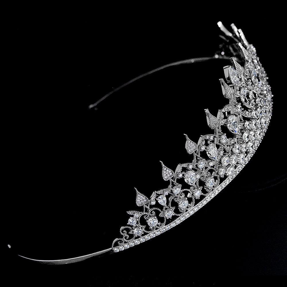تاج الزفاف الماسيNecklacesمجوهرات ميون