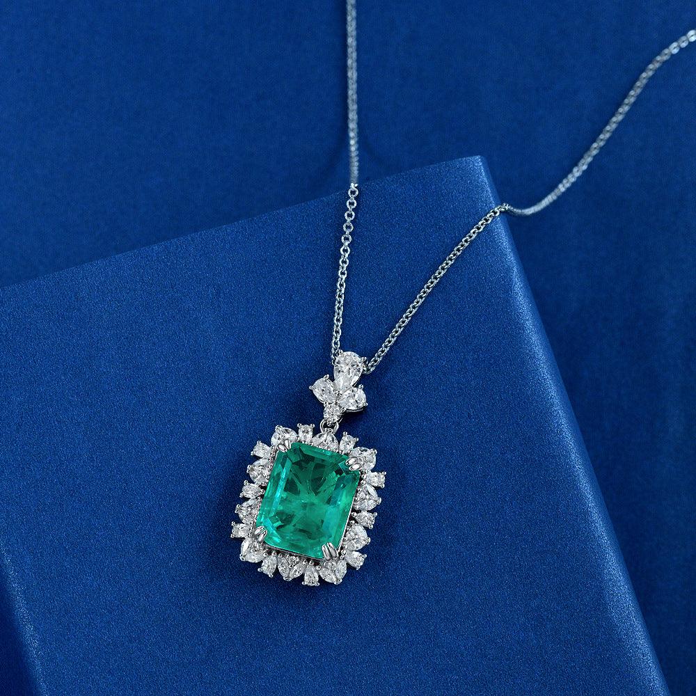 قلادة الزمردNecklacesمجوهرات ميون