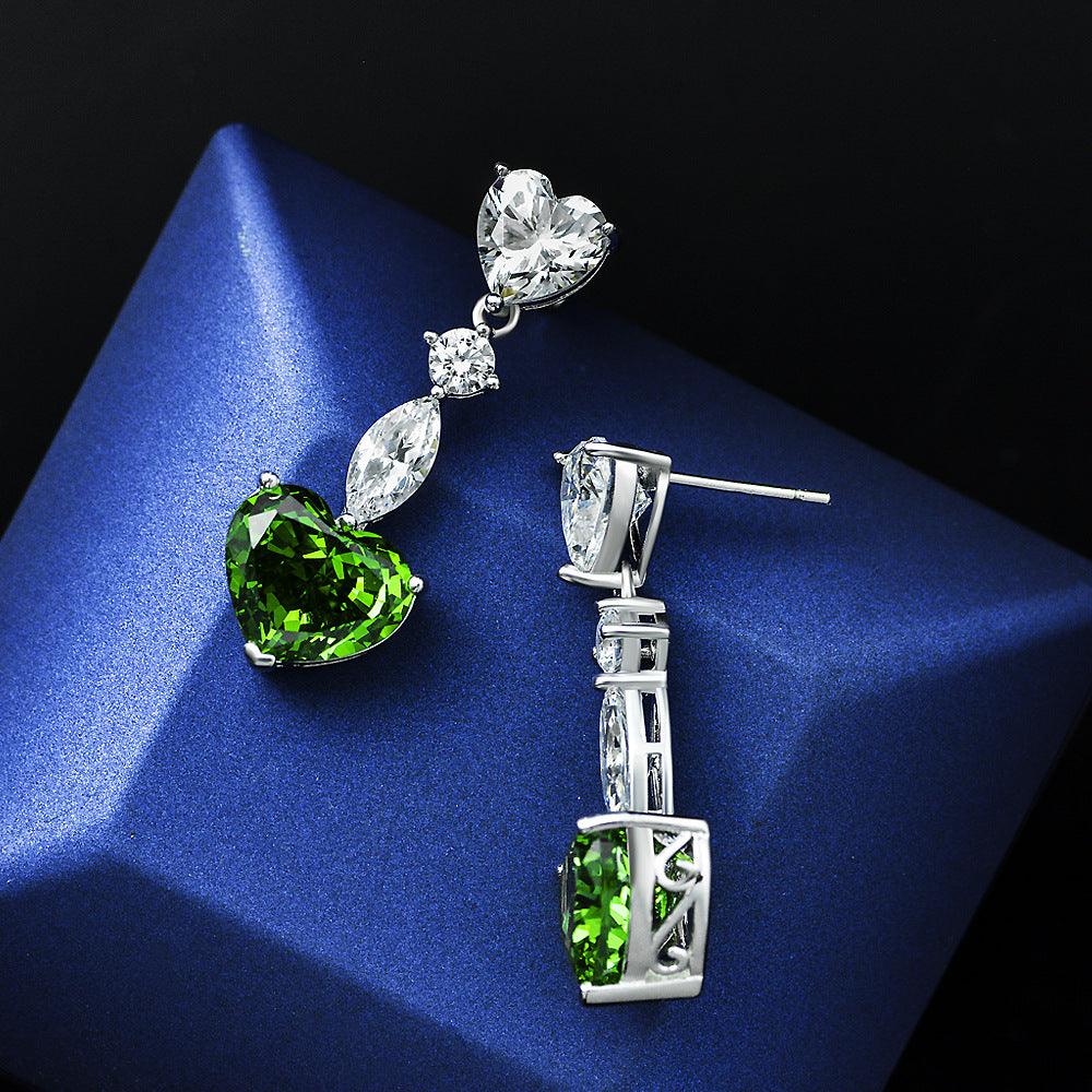 أقراط الزمرد على شكل قلبEarringsمجوهرات ميون
