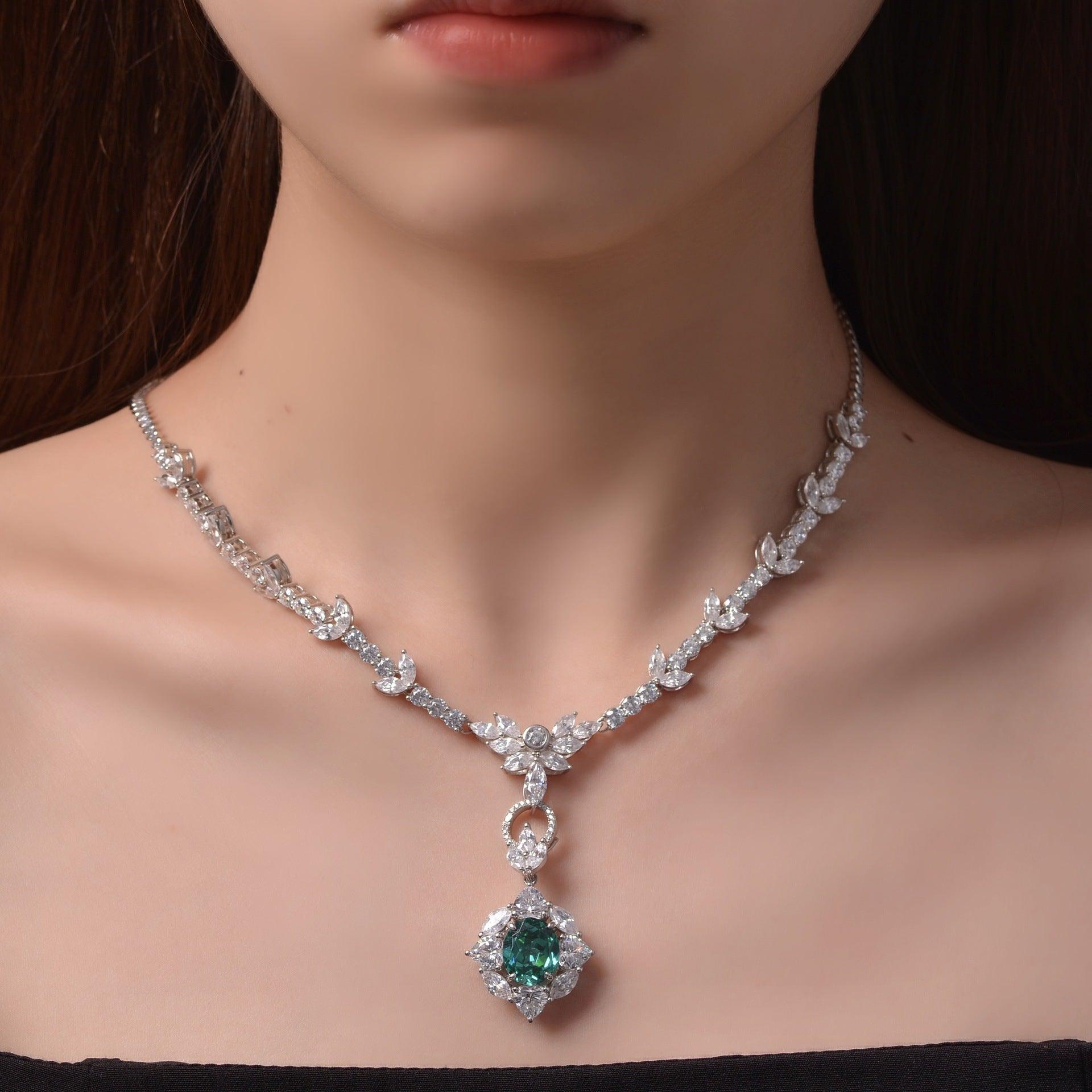 عقد بارايبا الأخضرNecklacesمجوهرات ميون