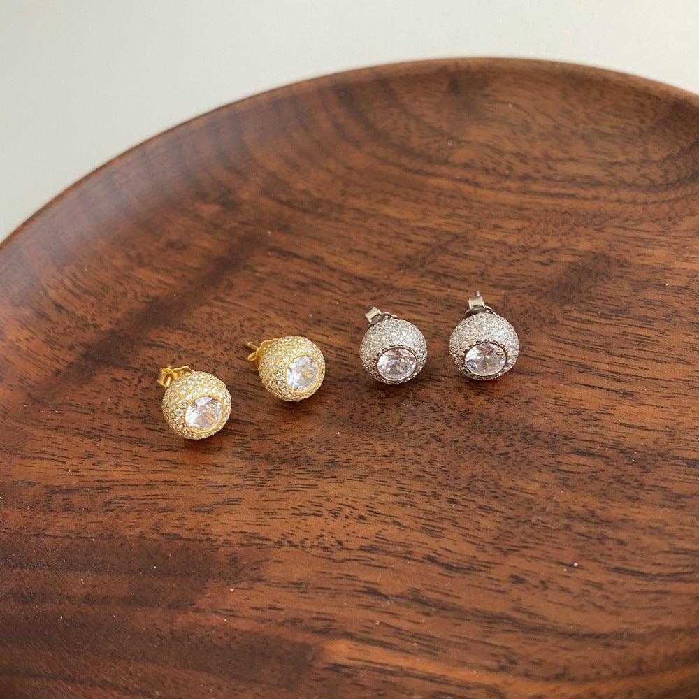 أقراط كروية مرصعةEarringsمجوهرات ميون