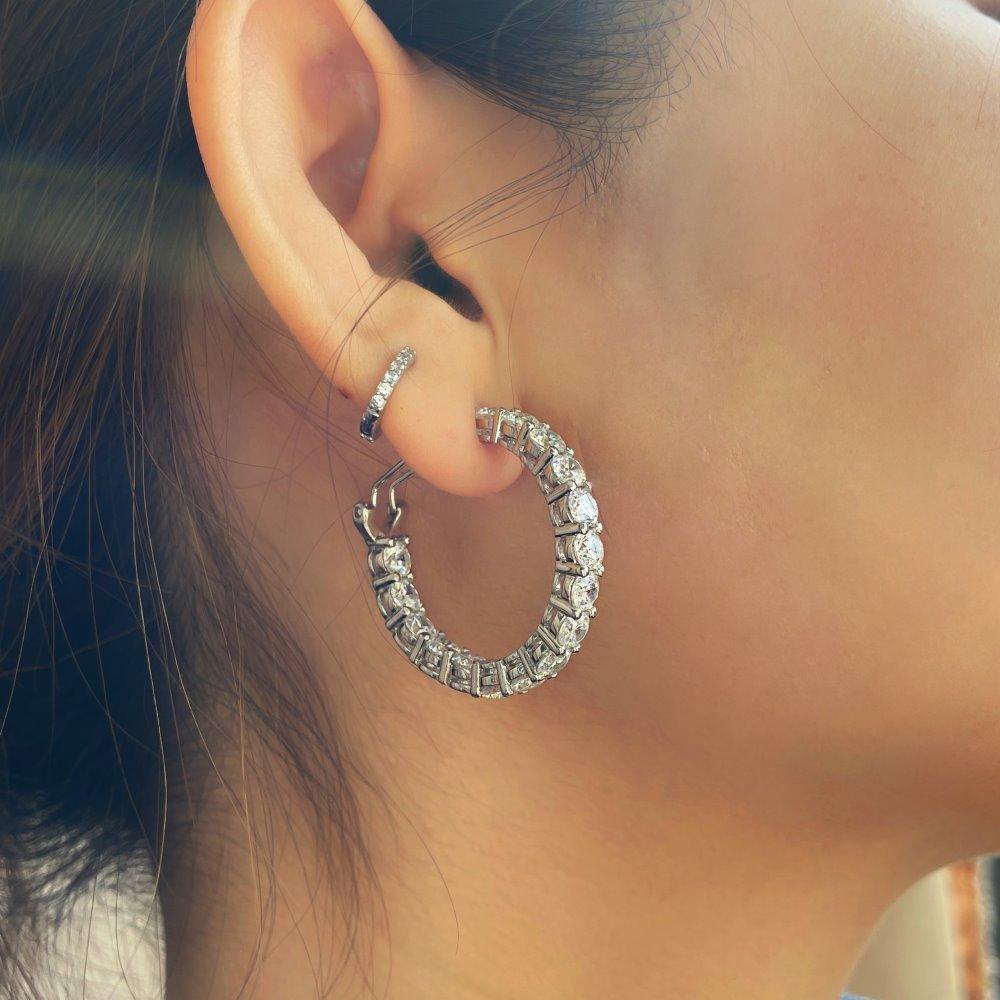 أقراط دائرية من الفضية الاسترليني مرصعEarringsمجوهرات ميون