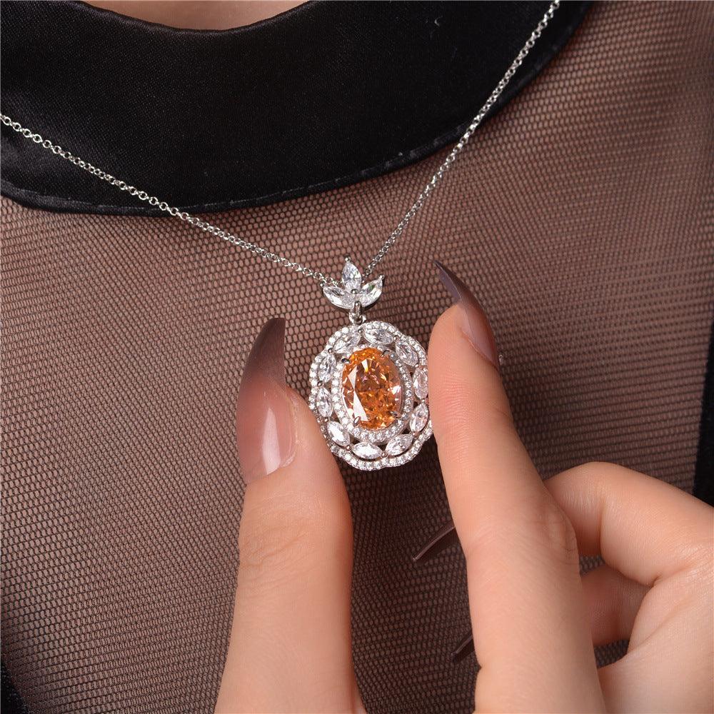 سلسال زهرة الجليد الياقوتيNecklacesمجوهرات ميون