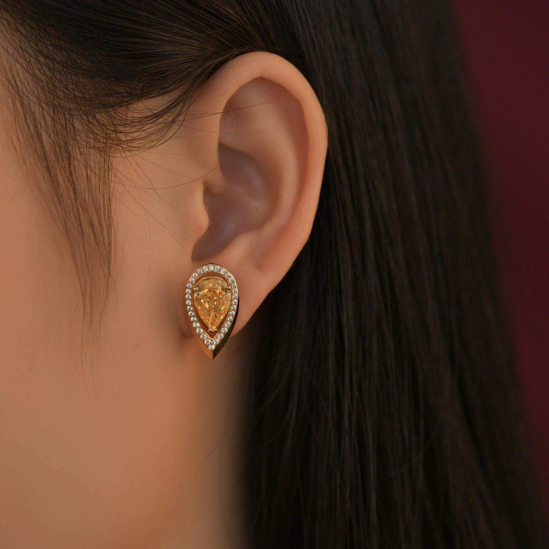 قرط أزهار ثلجية صفراءEarringsمجوهرات ميون